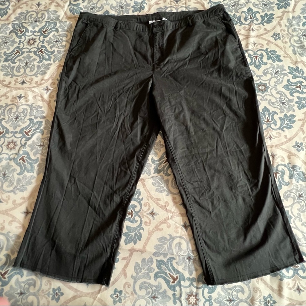 NWOT! Denim & Co. Twill Wide Leg Crop with Frey Hem 28W